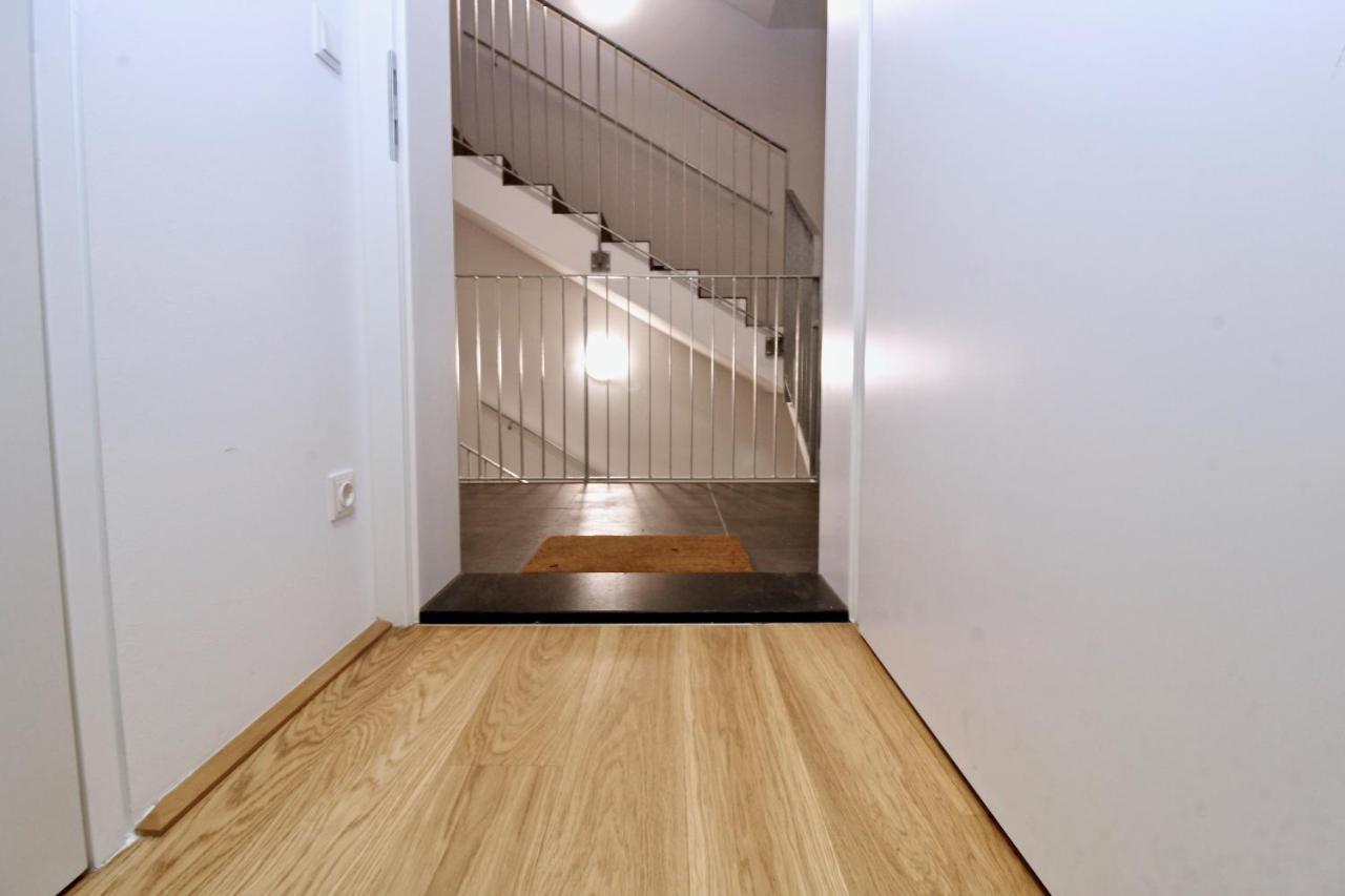 Balcony/Pool/Free Parking Garage Studio 비엔나 외부 사진
