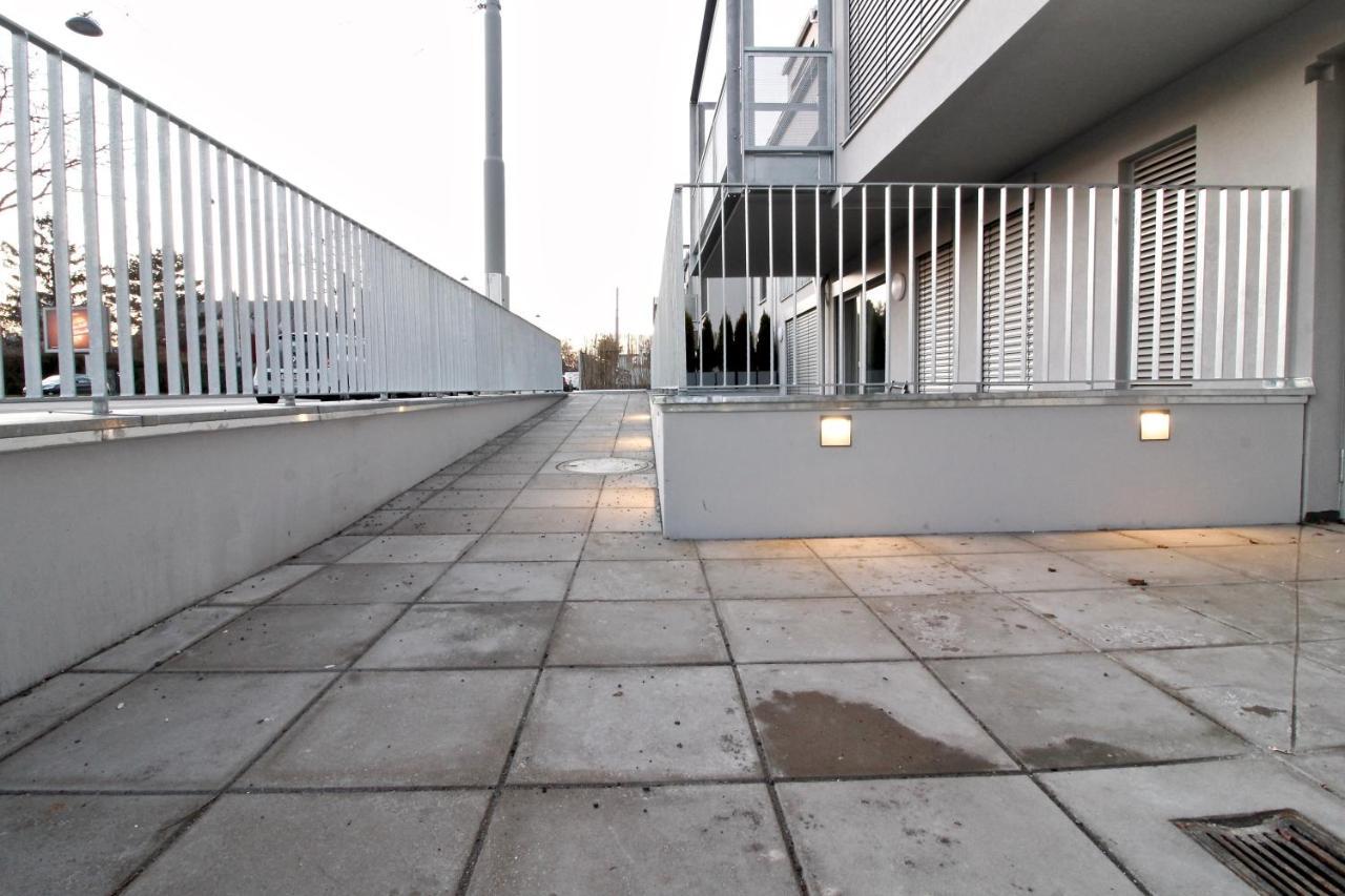 Balcony/Pool/Free Parking Garage Studio 비엔나 외부 사진