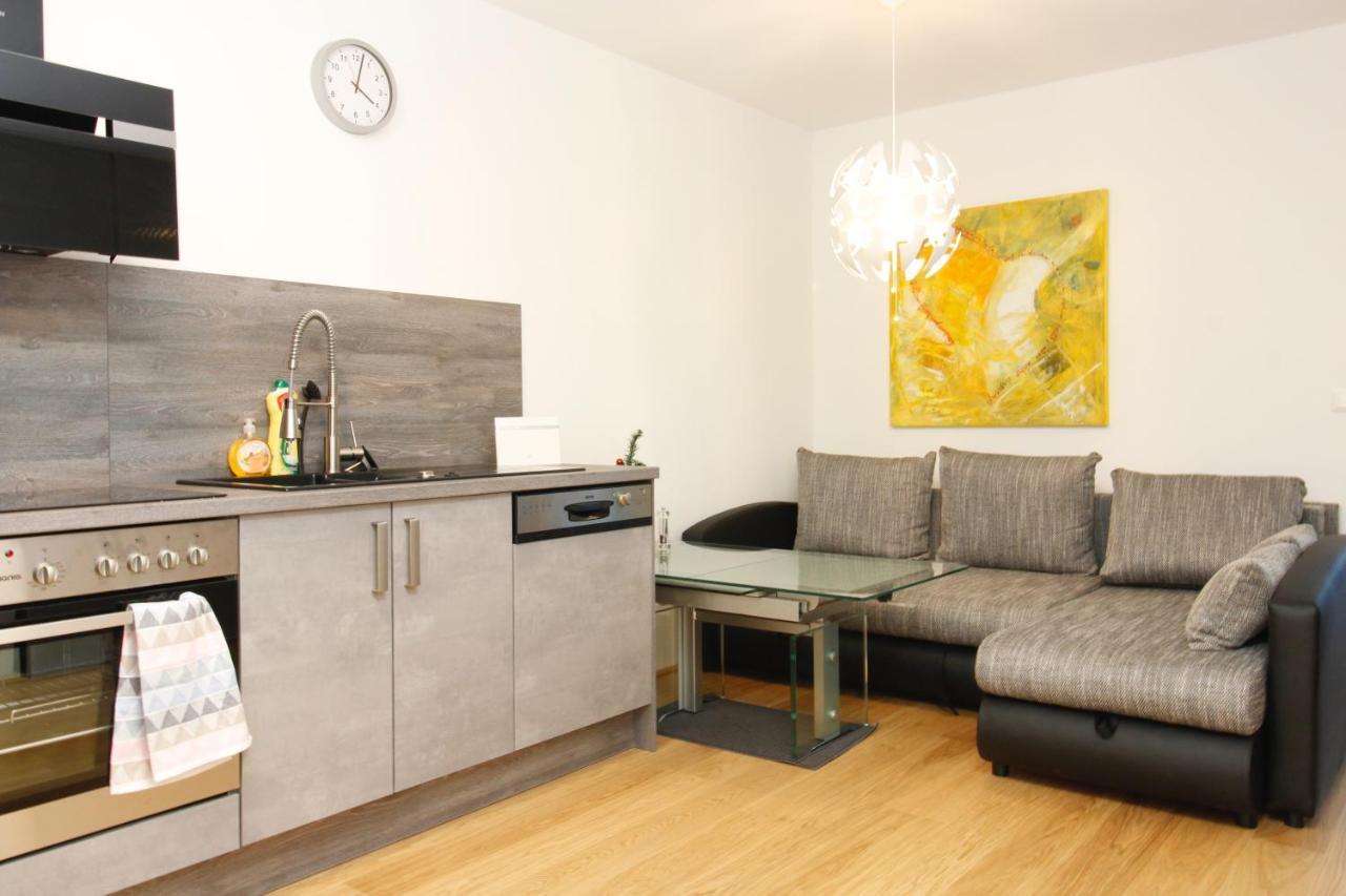 Balcony/Pool/Free Parking Garage Studio 비엔나 외부 사진